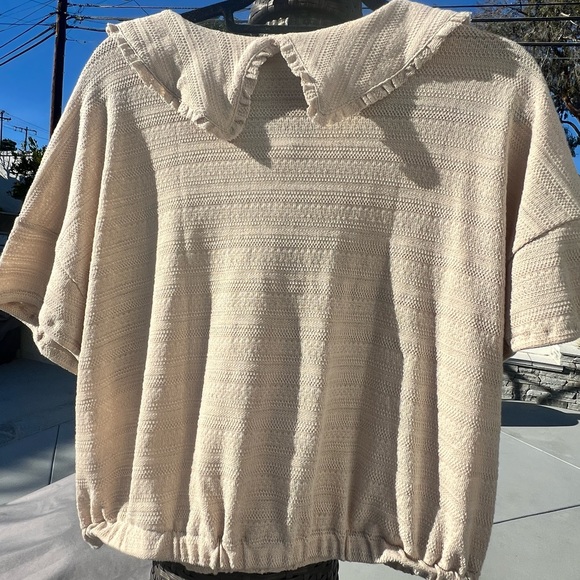 Madewell top: Ruffle-Collared Crop Top - Picture 5 of 6